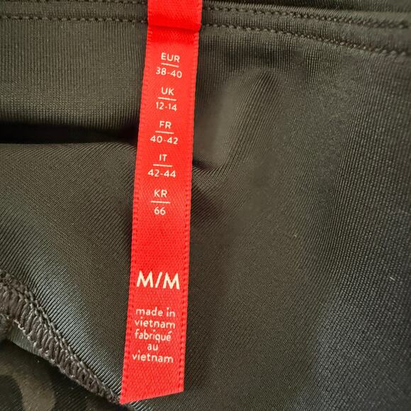 Spanx Leggings Women’s | Black Camo Print High Rise Compression | Medium - Picture 5 of 10